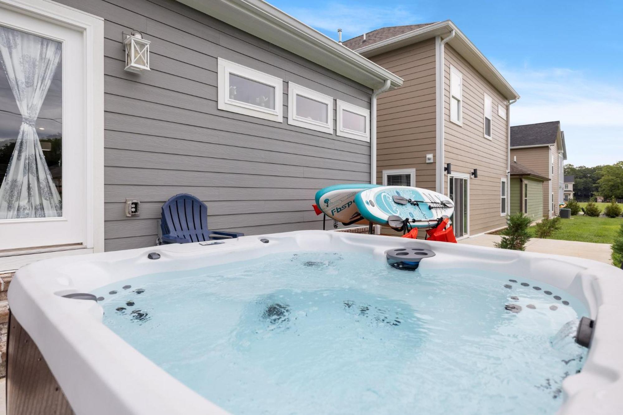 Cozy Lake Cottage W/ Kayaks, Sups, Pool & Firepit Winchester Екстер'єр фото