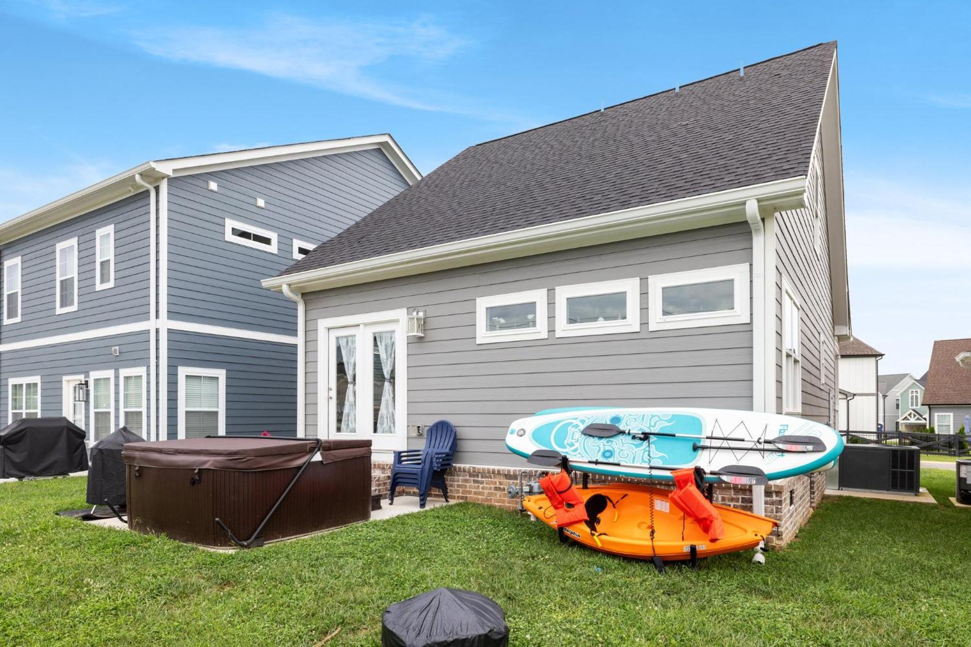 Cozy Lake Cottage W/ Kayaks, Sups, Pool & Firepit Winchester Екстер'єр фото
